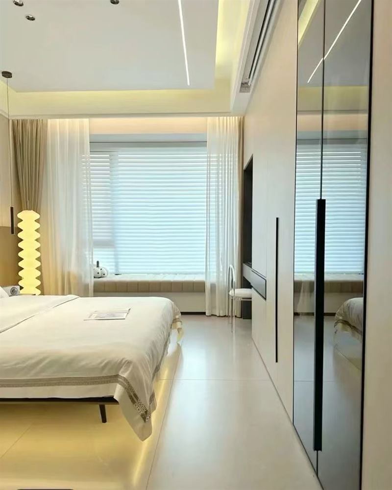 Honeycomb cellular shades bedroom window