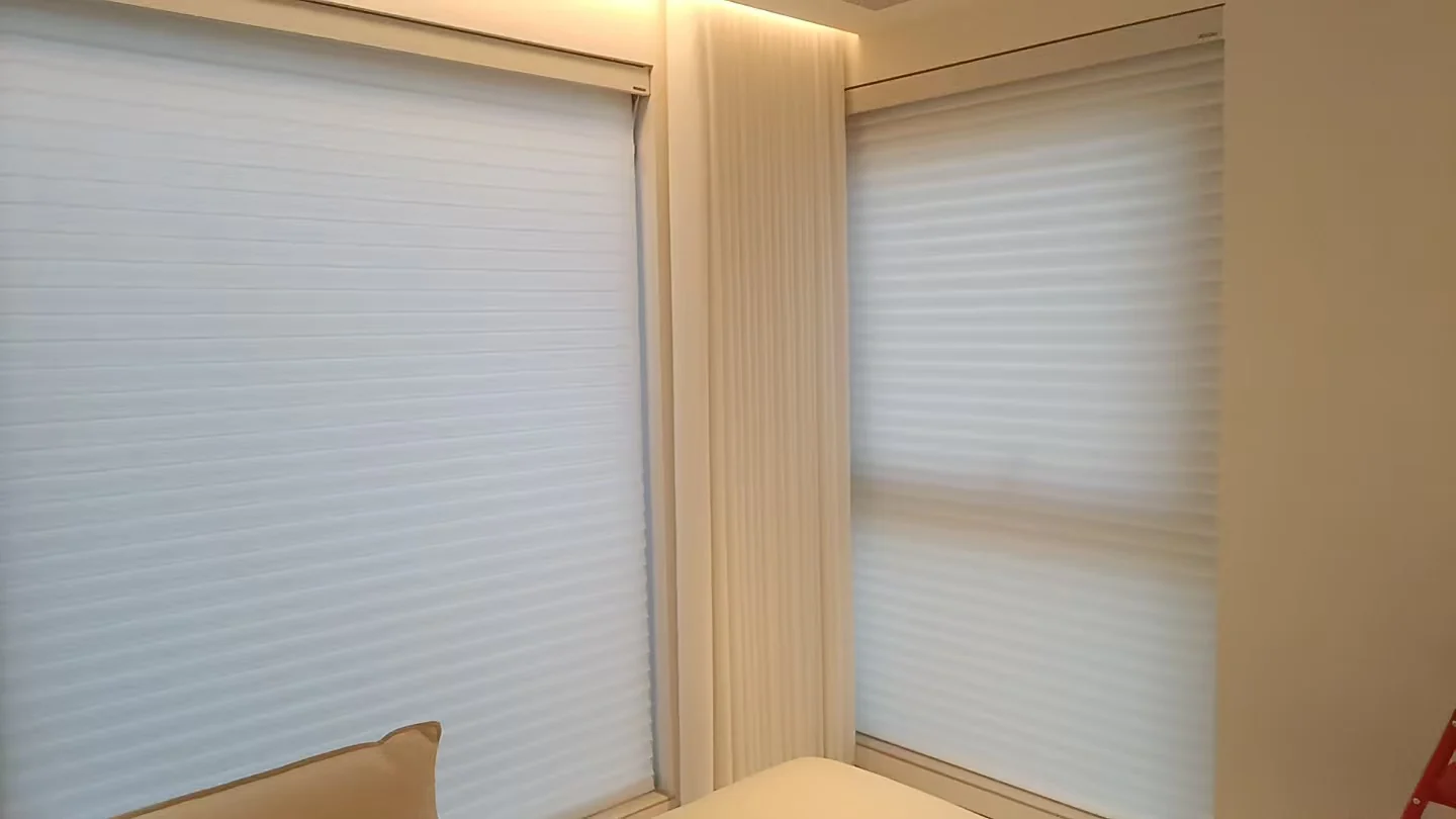 Motorized Shading Maintenance Planning for Hotel Teams Anonymous installed shading reference for hotel maintenance planning.